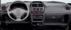 2001 Suzuki Ignis (interior)
