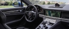 2016 Porsche Panamera (interior)
