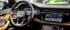 2018 Audi Q8 (interior)