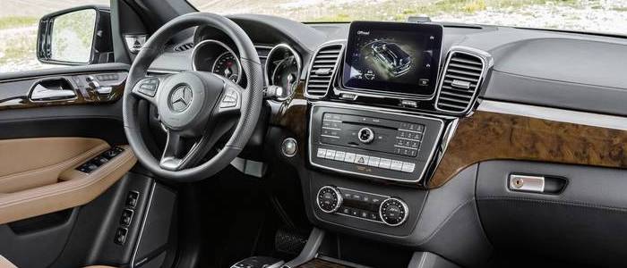 Mercedes Benz GLS  500 4MATIC