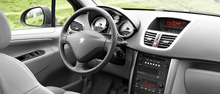 Peugeot 207  1.4 HDi