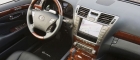 2010 Lexus LS (interior)