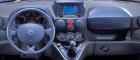 2000 FIAT Doblo (interior)