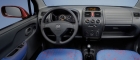 2000 Opel Agila (interior)