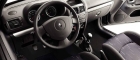 2003 Renault Clio (interior)