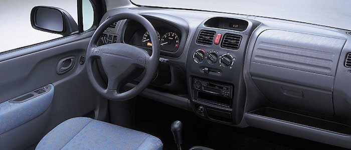 Suzuki Wagon R (2003 - 2008) - AutoManiac