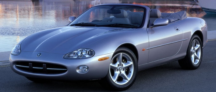 Jaguar XK Convertible 8