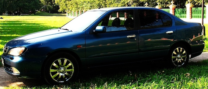 Nissan Primera  1.6 (104hp)Luxury